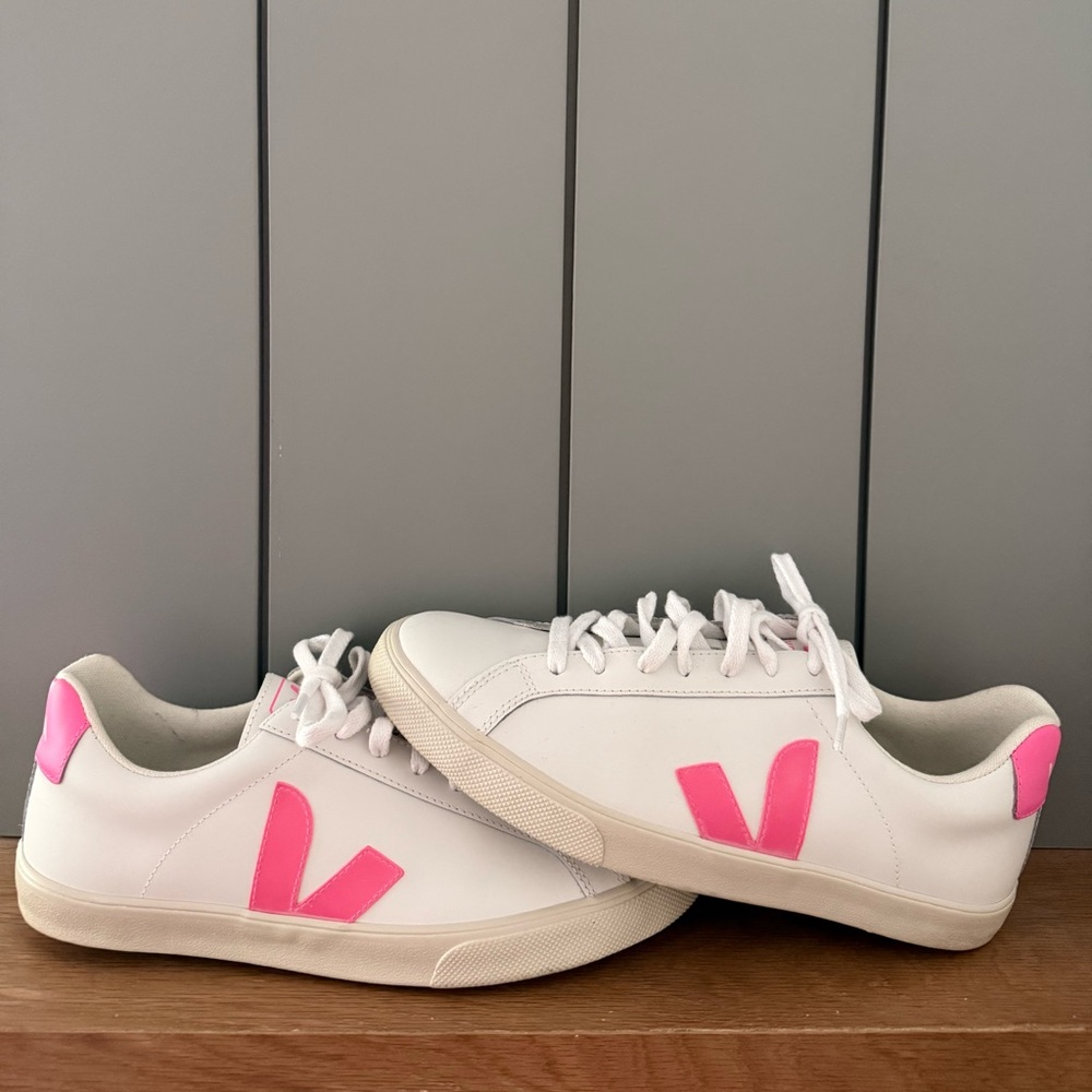Veja White Sneakers with Pink V Logo